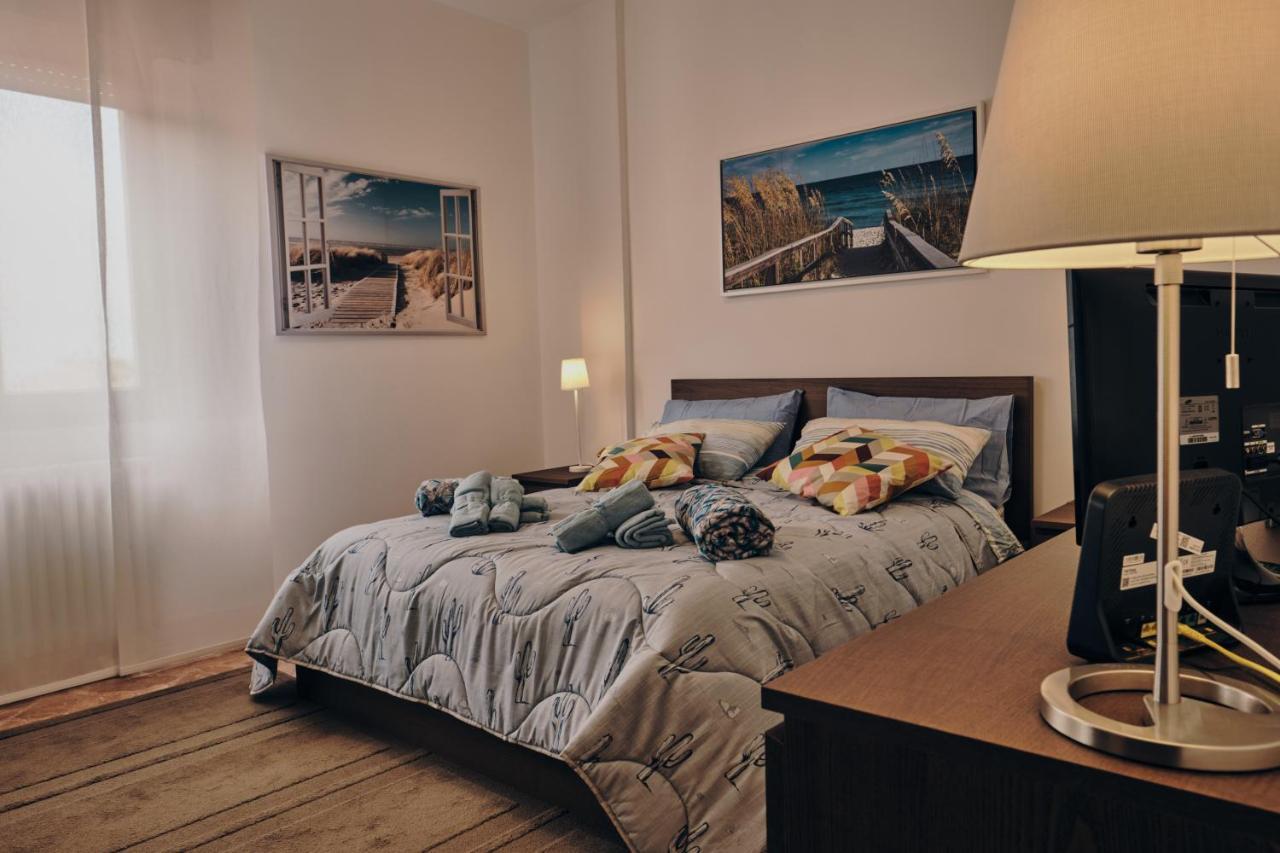Asariel Splendido Appartamento Vista Mare E Centro Storico Brindisi Exterior photo