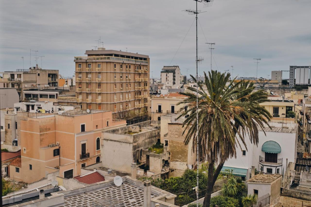 Asariel Splendido Appartamento Vista Mare E Centro Storico Brindisi Exterior photo